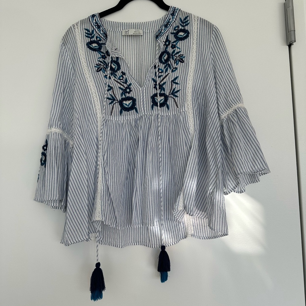 Zara. Shirt with Blue Embroidery and Tassels. Size Small.